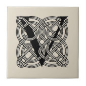 Letter V  Celtic Knot Monogram Tegeltje (Voorkant)
