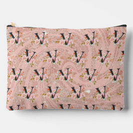 Letter V Etui