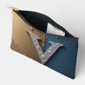 Letter V Monogram Met Diamanten Parels Etui (Open)