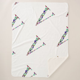 Letter V Monogram Sherpa Deken