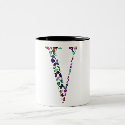 Letter V Monogram Tweekleurige Koffiemok (Center)