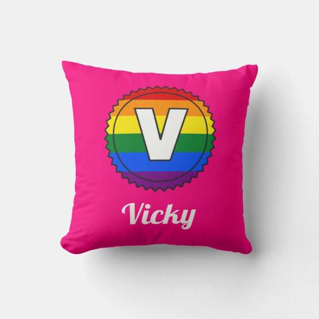 Letter V & Name Gay Pride Rainbow Monogram - Roze Kussen (Voorkant)