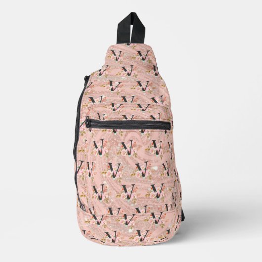 Letter V Sling Bag (Voorkant)