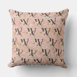 Letter W Kussen