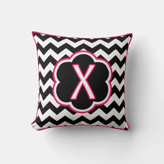 Letter X Black en White Chevron Monogram Kussen (Voorkant)