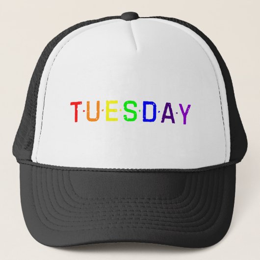 Lettering Design ‘Tuesday’ in Rainbow Colors Trucker Pet (Voorkant)
