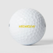 Lettering Design Woensdag in Geel Golfballen (Voorkant)