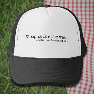 Lettering ontwerp Slaap is voor de zwakken Trucker Pet