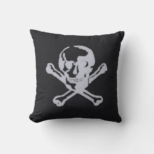 Letterpress Style Jolly Roger Soft-black Kussen