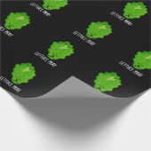 Lettuce Pray Funny Veggie Pun Dark BG Cadeaupapier (Hoek)