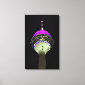 Leuchtender Düsseldorfer Rheinturm bei Nacht Canvas Afdruk (Voorkant)