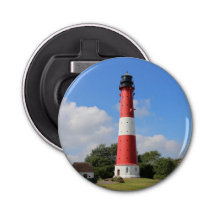 Leuchtturm auf Insel Pellworm im Sommer