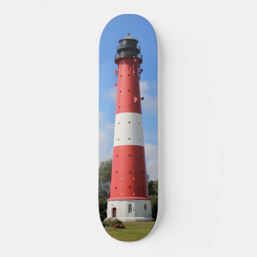 Leuchtturm auf Insel Pellworm im Sommer Persoonlijk Skateboard (Voorkant)