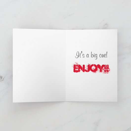 Leuk, 30ste verjaardag, witte, zwarte tekst op roo kaart (Binnen)