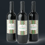 LEUK! Christmas Wine Labels - Gepersonaliseerd -Na Wijn Etiket<br><div class="desc">LEUK! Christmas Wine Labels - Gepersonaliseerd -Voeg naam toe Meer zoals dit en gepersonaliseerde producten: zazzle.com/store/evreething</div>