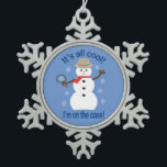Leuk en Fancy Het is allemaal Cool Snowman Detecti Tin Sneeuwvlok Ornament<br><div class="desc">Leuk en Fancy ontwerp met leuke iconen op een achtergrond van strepen voor een vormelijk en stijlvol effect om uw inrichting te verbeteren en een feestelijke touch toe te voegen. Een traditioneler ontwerp. Voor feesten, decoreren, vermaken, of gewoon voor de lol. Geweldige vakantiegiften voor alle leeftijden. Een verscheidenheid aan producten...</div>