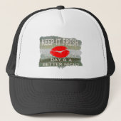 Leuk en perfect om de datum op te slaan trucker pet (Voorkant)