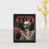 Leuk Halloween Blijven Alive Coffee Skeleton Stay Kaart (Gele Bloem)