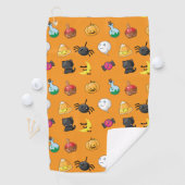 Leuk Halloween Patroon met oranje achtergrond Golfhanddoek (Insitu)