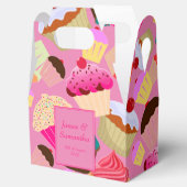 Leuk, helder roze cupcake - Bruiloft Bedankdoosjes (Geopend)