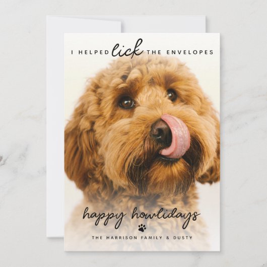 Leuk huisdier likte de enveloppen | Foto van Kerst Feestdagenkaart (Voorkant)