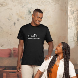 leuk Koffie Werk Citaat Het leven begint na koffie T-shirt