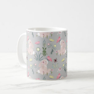Leuk konijn met bloemen en vlinders koffiemok