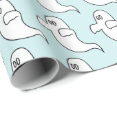 Leuk Lichtblauw en Wit Halloween Ghost Pattern Cadeaupapier (Rol Hoek)
