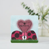 Leuk lieveheersbeestje paar feestdagenkaart (Staand voorkant)