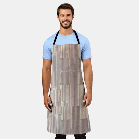 Leuk metaal en hout schort (Gedragen)