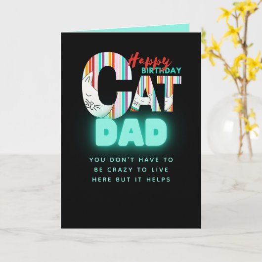 Leuk Modern Crazy Cat DAD Gepersonaliseerde Verjaa Kaart (Gele Bloem)