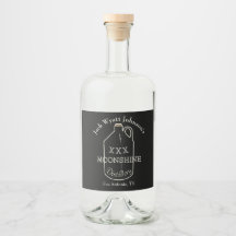 Leuk Moonshine label voor uw flessen