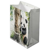 Leuk Panda Beer van Bamboo Tree Medium Cadeauzakje (Voorkant Gekanteld)