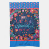 Leuk Prachtig geheugen Quote Floral Custom Theedoek (Verticaal)