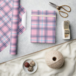 Leuk roze en blauw tartan kerst cadeaupapier