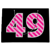 Leuk roze gestreept "49"; Gelukkige 49e verjaardag Groot Cadeauzakje (Voorkant)
