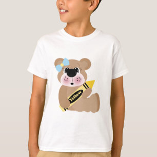 Leuk school meisje beer met geel krijtje t-shirt