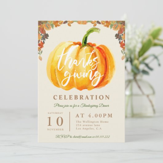 Leuk script waterverf pompoen Thanksgiving diner Kaart (Staand voorkant)