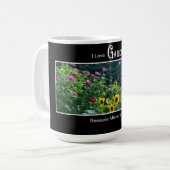 Leuk tuinieren gezegde bloementuin madeliefjes kos koffiemok (Voorkant links)