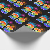 Leuk vuurwerk + regenboogpatroon "23" Evenementnum Cadeaupapier (Hoek)