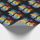 Leuk vuurwerk + regenboogpatroon "49" Evenementnum Cadeaupapier (Hoek)