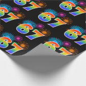 Leuk vuurwerk + regenboogpatroon "67" Evenementnum Cadeaupapier (Hoek)