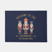 Leuk Welkom bij de Nuthouse Notenkraker Kerst Deurmat (Voorkant)