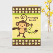 Leuke Aap op de Kaart van de Verjaardag van de Tak (Gele Bloem)