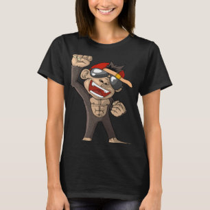 Leuke aap tilt de vuist in de lucht t-shirt