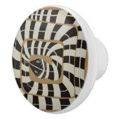 Leuke Abstracte Gestreepte Snake in Bruine Neutral Keramische Knop (Rechts)