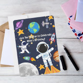 Leuke astronaut in de ruimte, eerste verjaardag va kaart