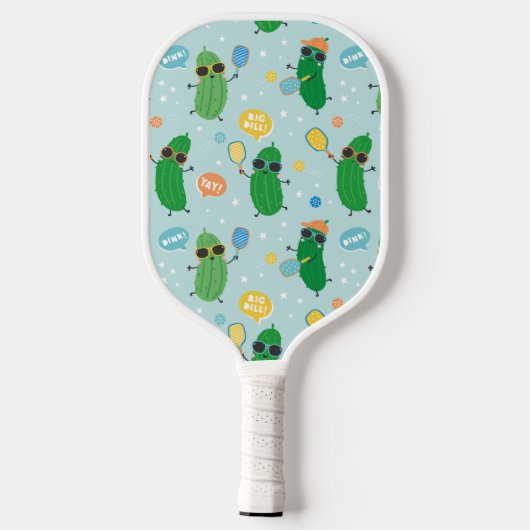 Leuke augurken spelen Pickleball op lichtblauw Pickleball Paddle (Achterkant)