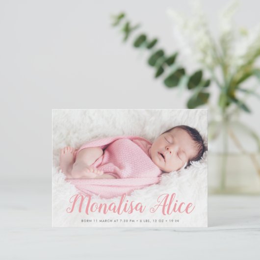 Leuke baby Stijlvol Script Geboorteaankondiging Fo Briefkaart (Staand voorkant)