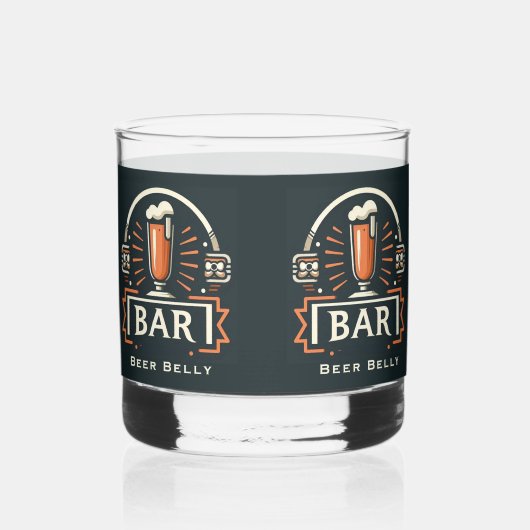 Leuke Beer Belly Bar, Bier Mok Logo Gepersonalisee Whisky Glas (Links)